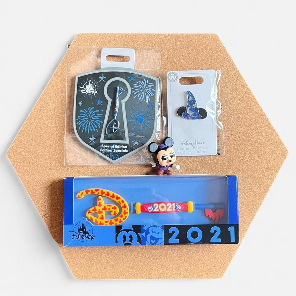 Disney Parks collectibles bundle